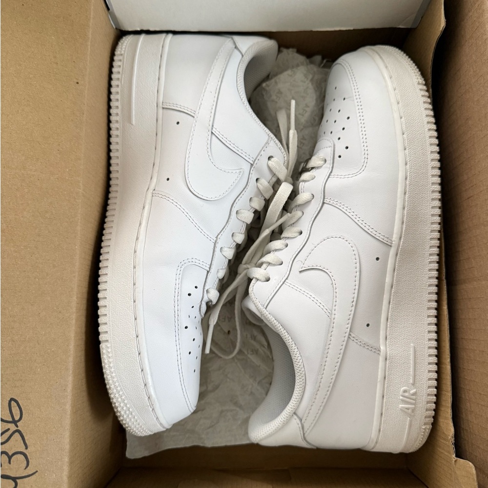 Nike Air Force 1 All White Leather Low-Top Sneakers